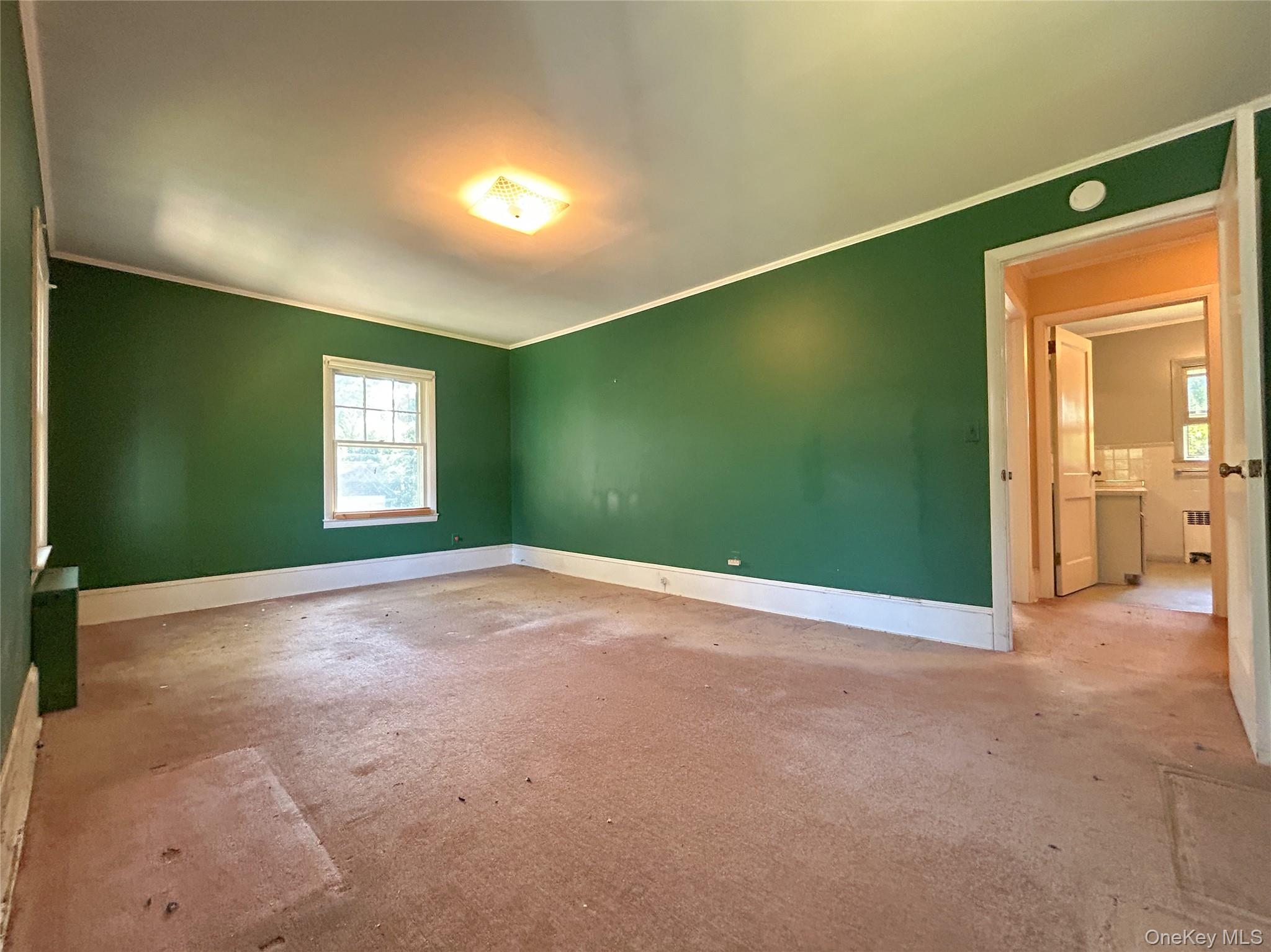 18 Beechwood Park, Poughkeepsie, NY 12601