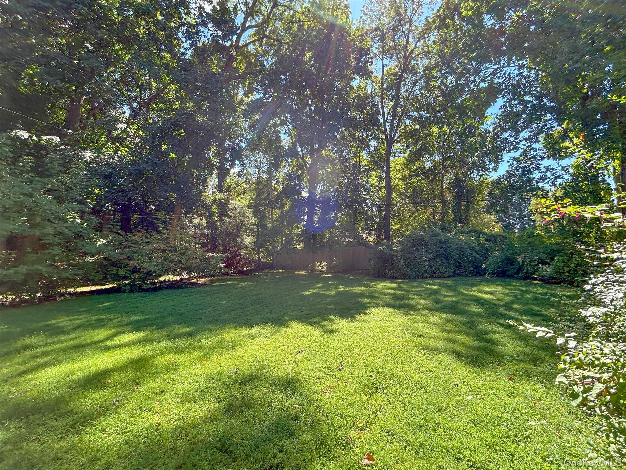 18 Beechwood Park, Poughkeepsie, NY 12601