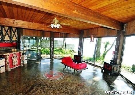 48 Westland Drive, Glen Cove, NY 11542