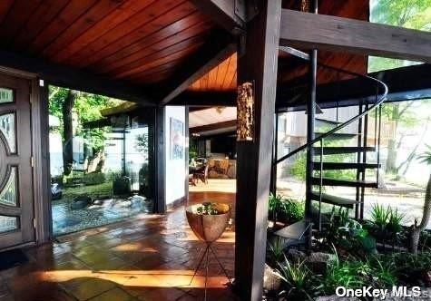 48 Westland Drive, Glen Cove, NY 11542