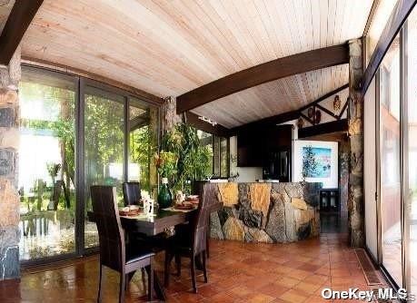 48 Westland Drive, Glen Cove, NY 11542