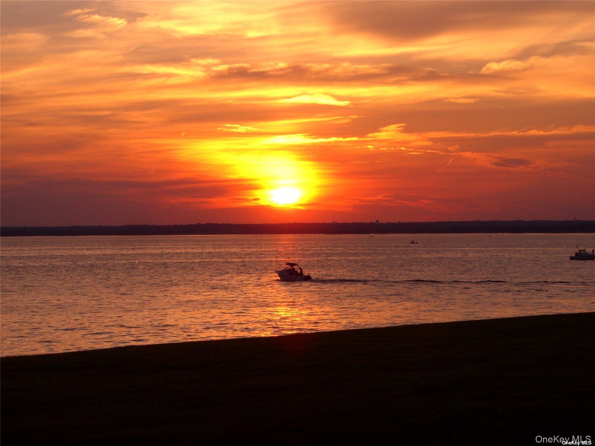 48 Westland Drive, Glen Cove, NY 11542