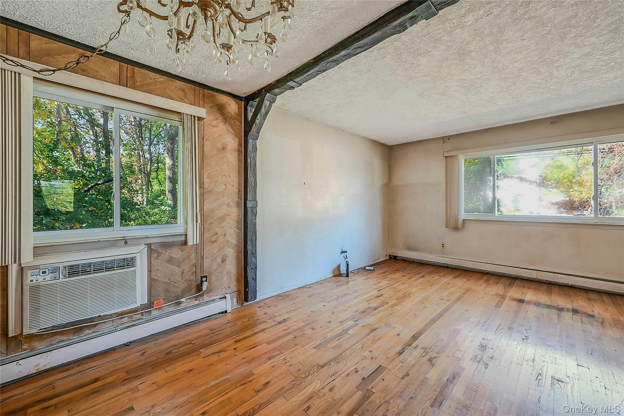 92 Grand Boulevard, Wyandanch, NY 11798