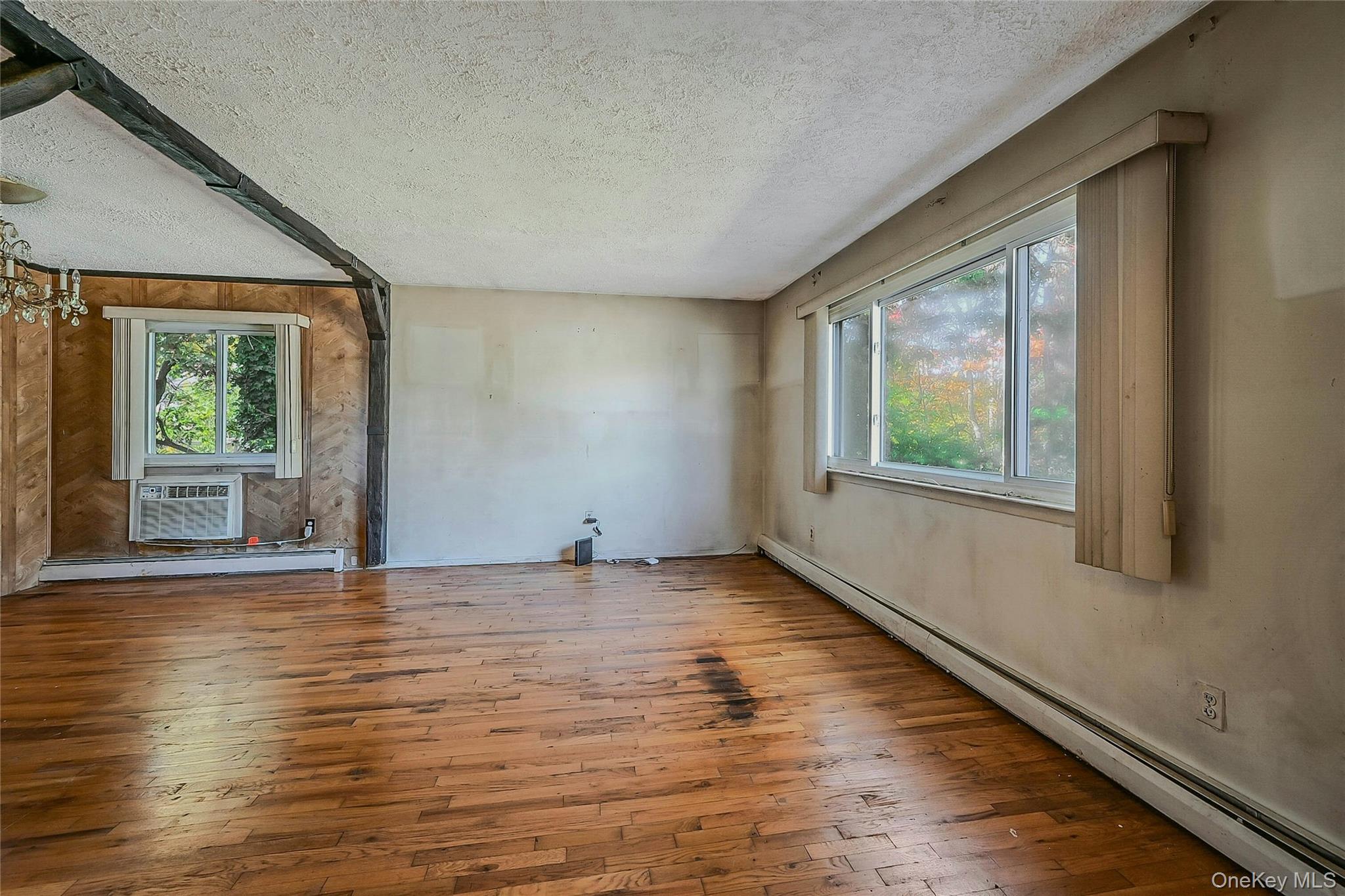 92 Grand Boulevard, Wyandanch, NY 11798