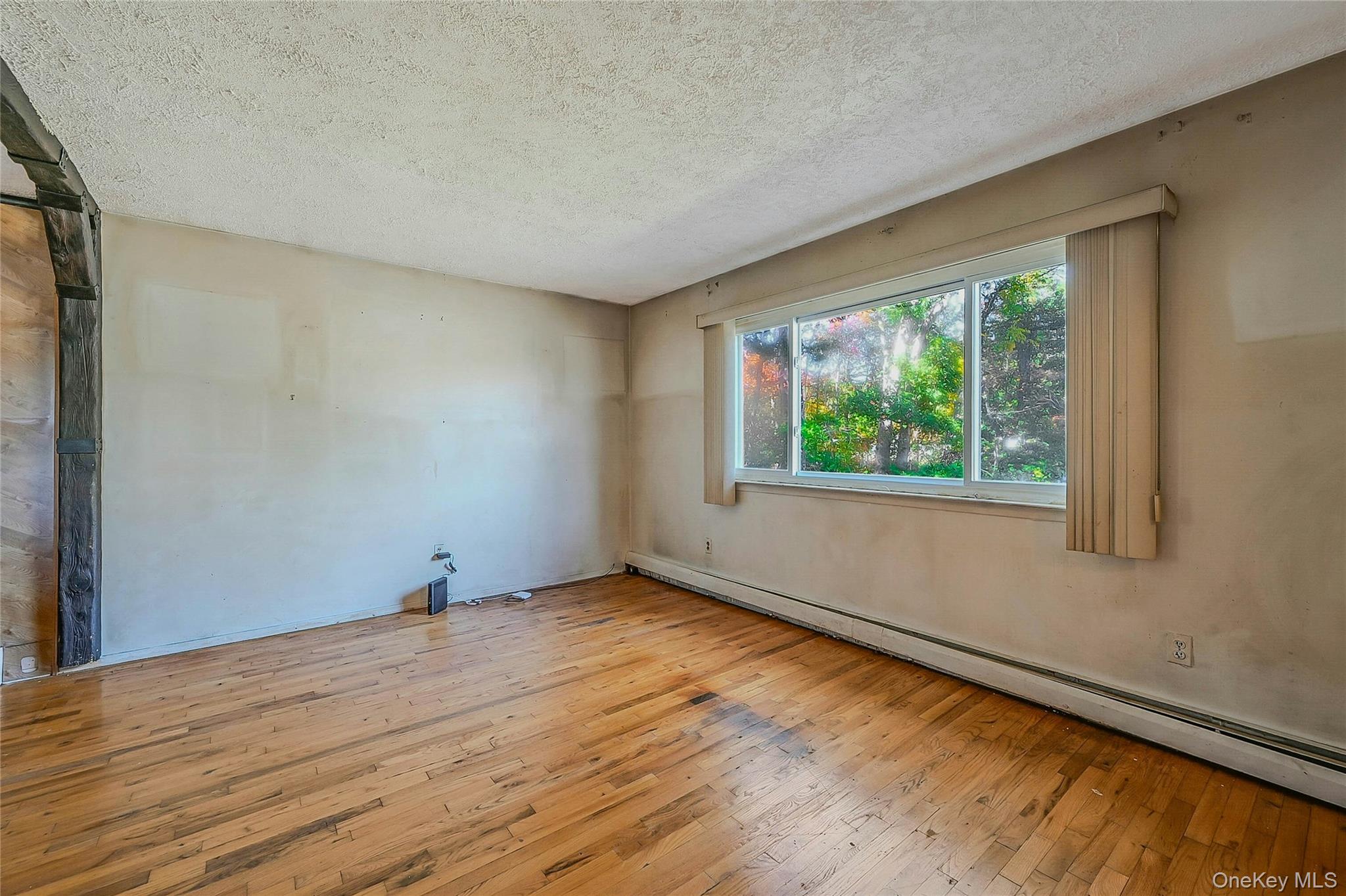 92 Grand Boulevard, Wyandanch, NY 11798