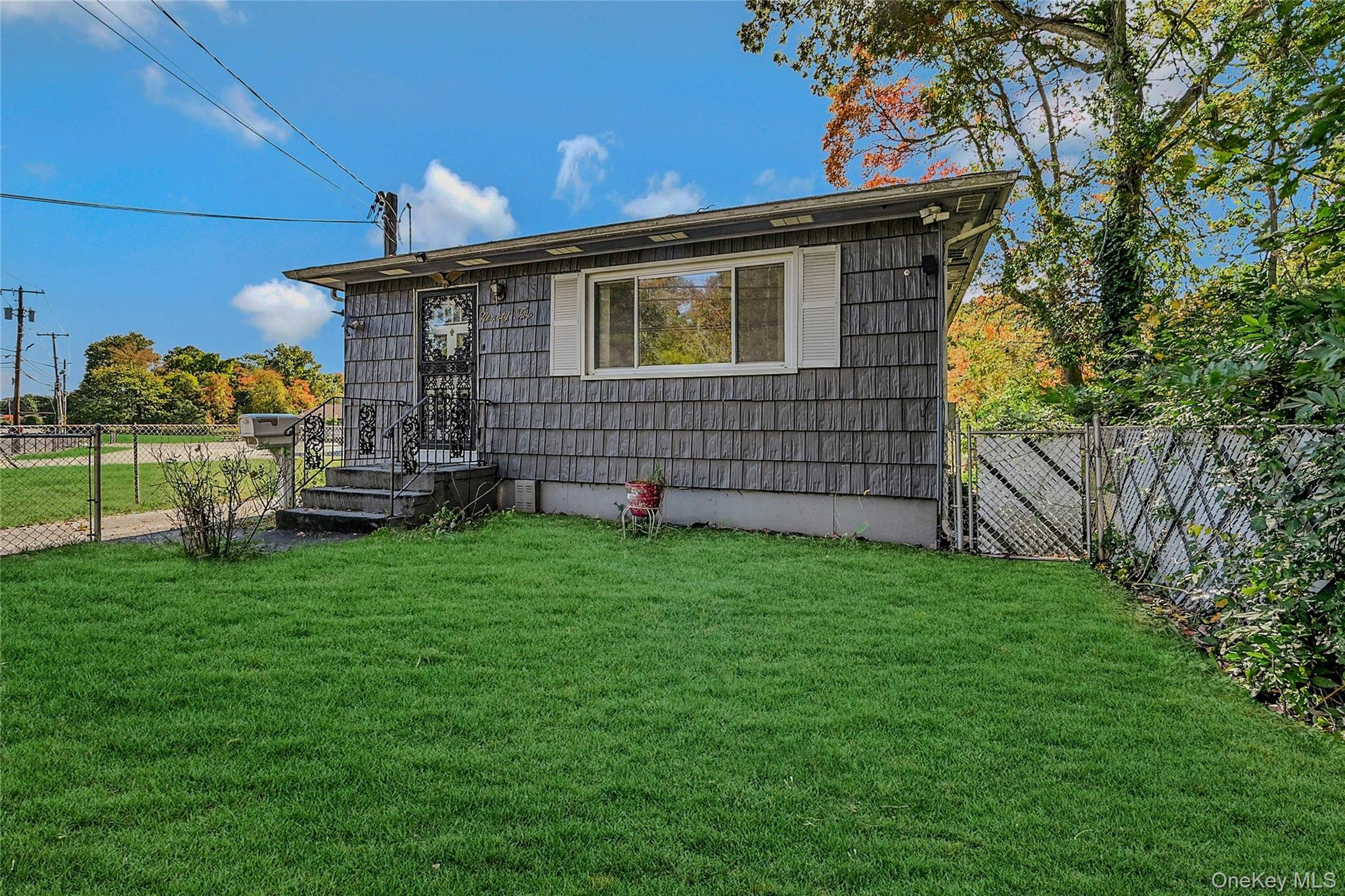 92 Grand Boulevard, Wyandanch, NY 11798