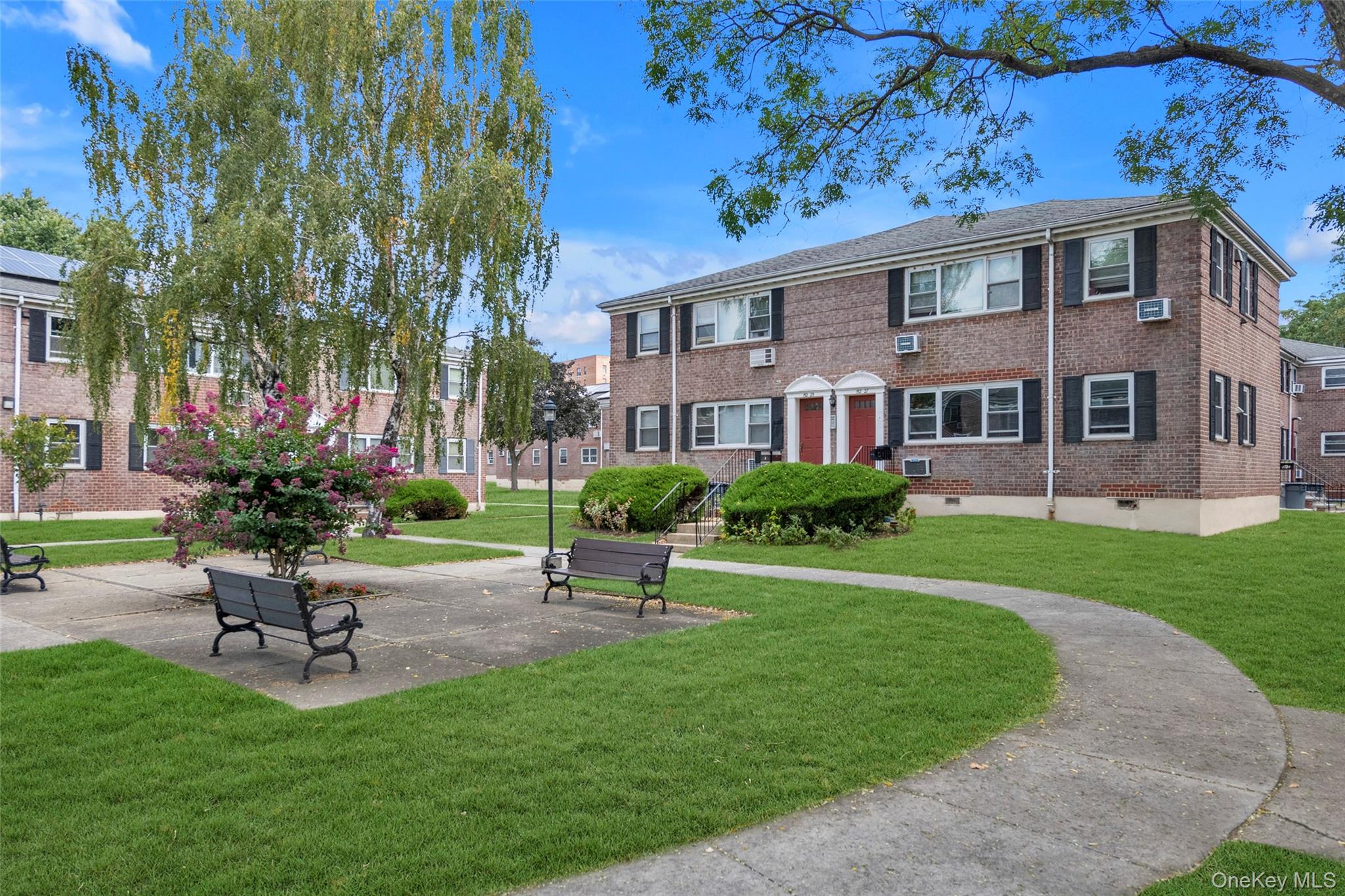 152-27 Jewel Avenue # 169A, Flushing, NY 11367