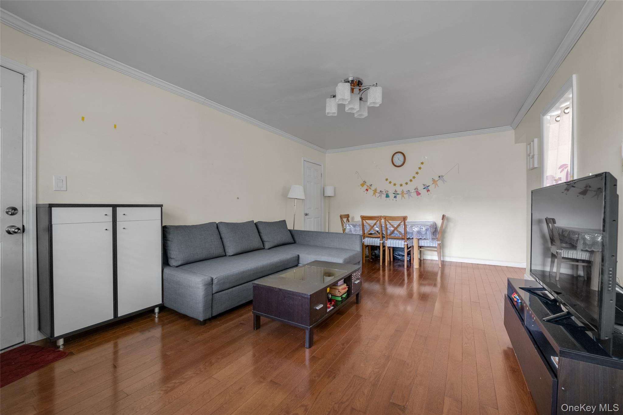 152-27 Jewel Avenue # 169A, Flushing, NY 11367