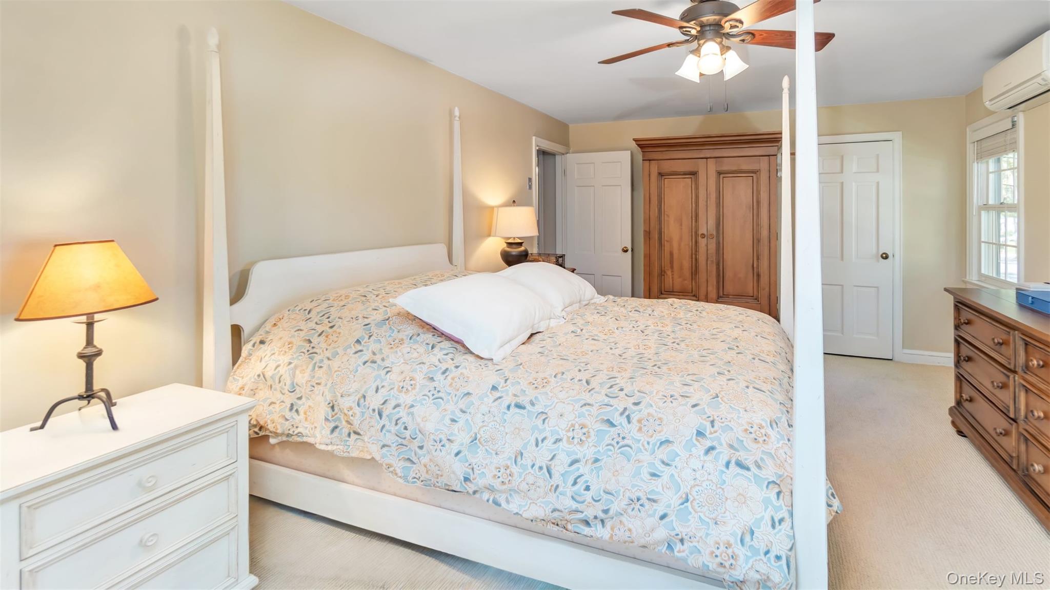 35 Carlton Street, Malverne, NY 11565