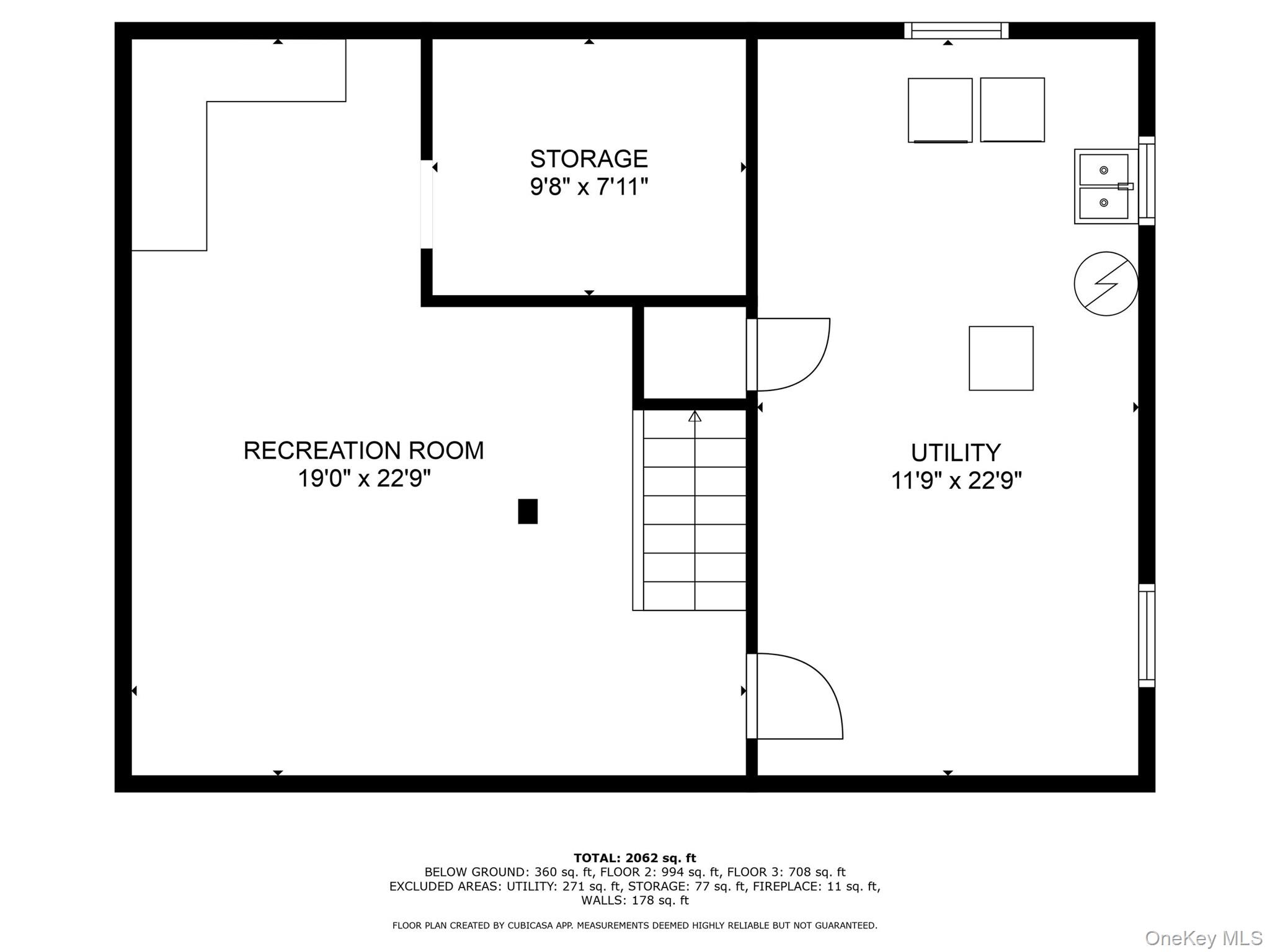 35 Carlton Street, Malverne, NY 11565