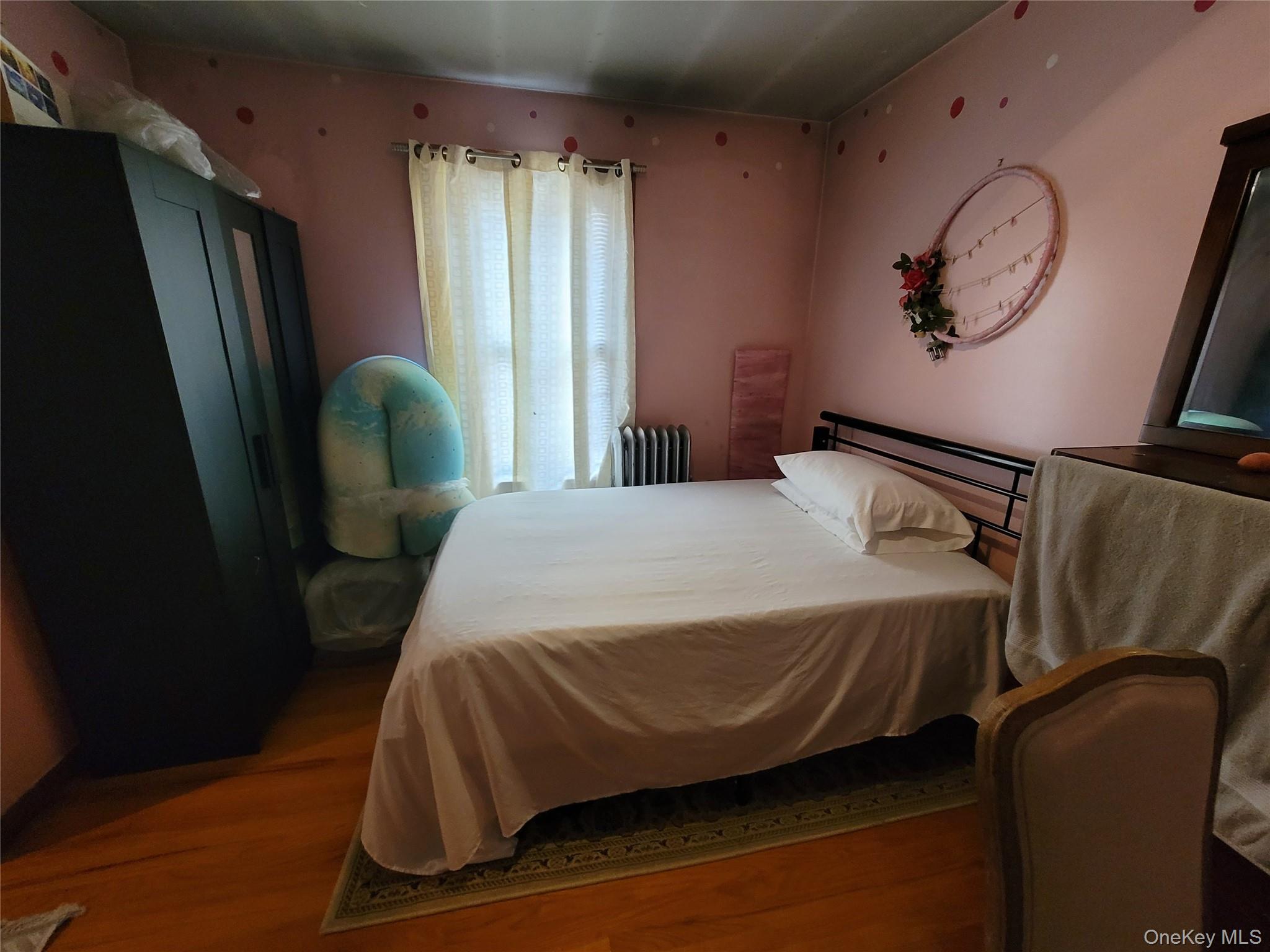 8640 126th Street, Richmond Hill, NY 11418