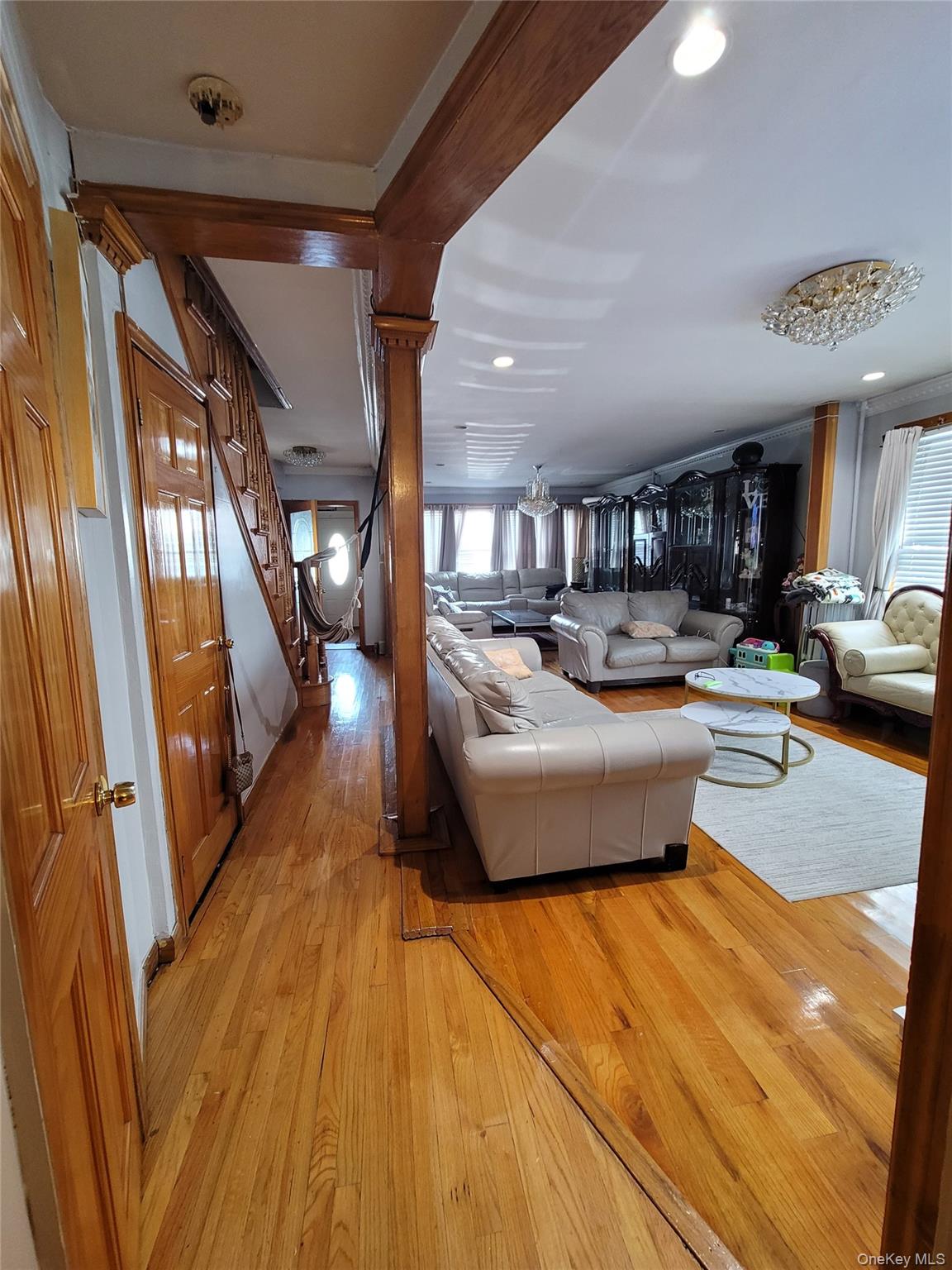 8640 126th Street, Richmond Hill, NY 11418