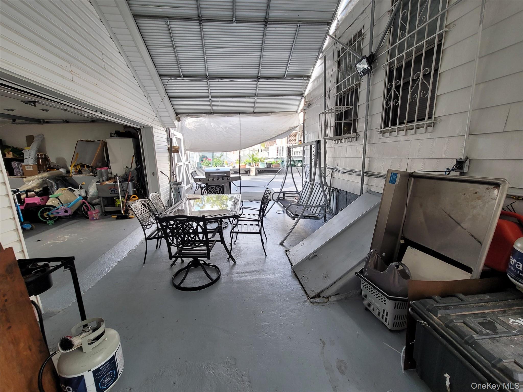 8640 126th Street, Richmond Hill, NY 11418