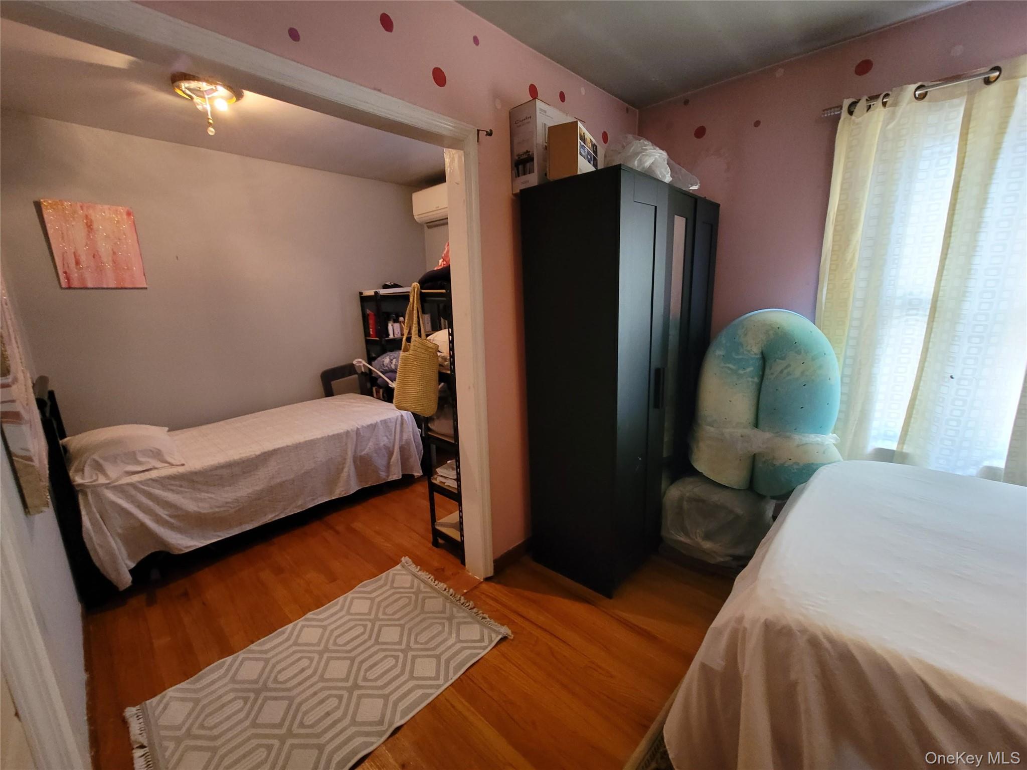 8640 126th Street, Richmond Hill, NY 11418