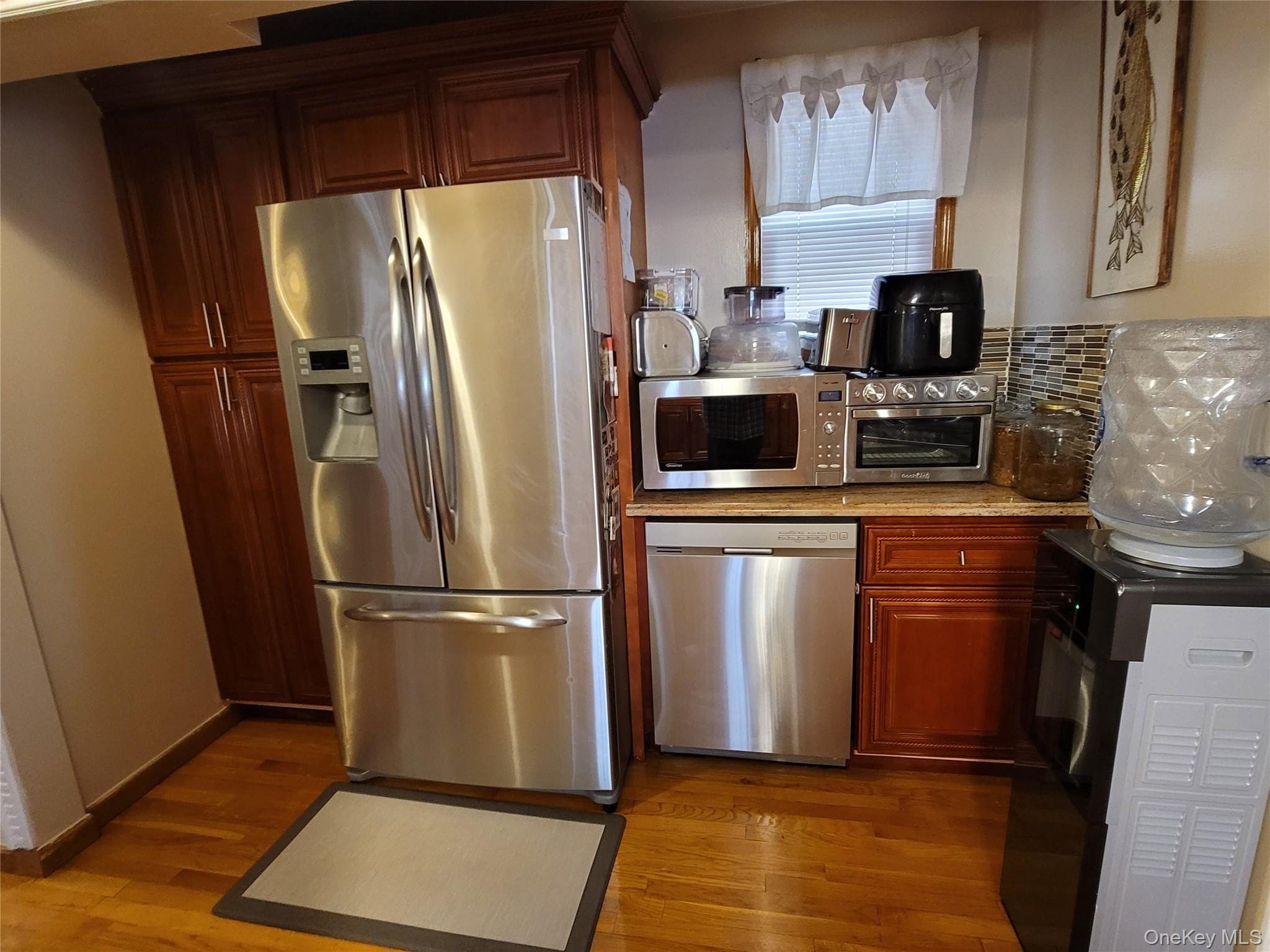 8640 126th Street, Richmond Hill, NY 11418