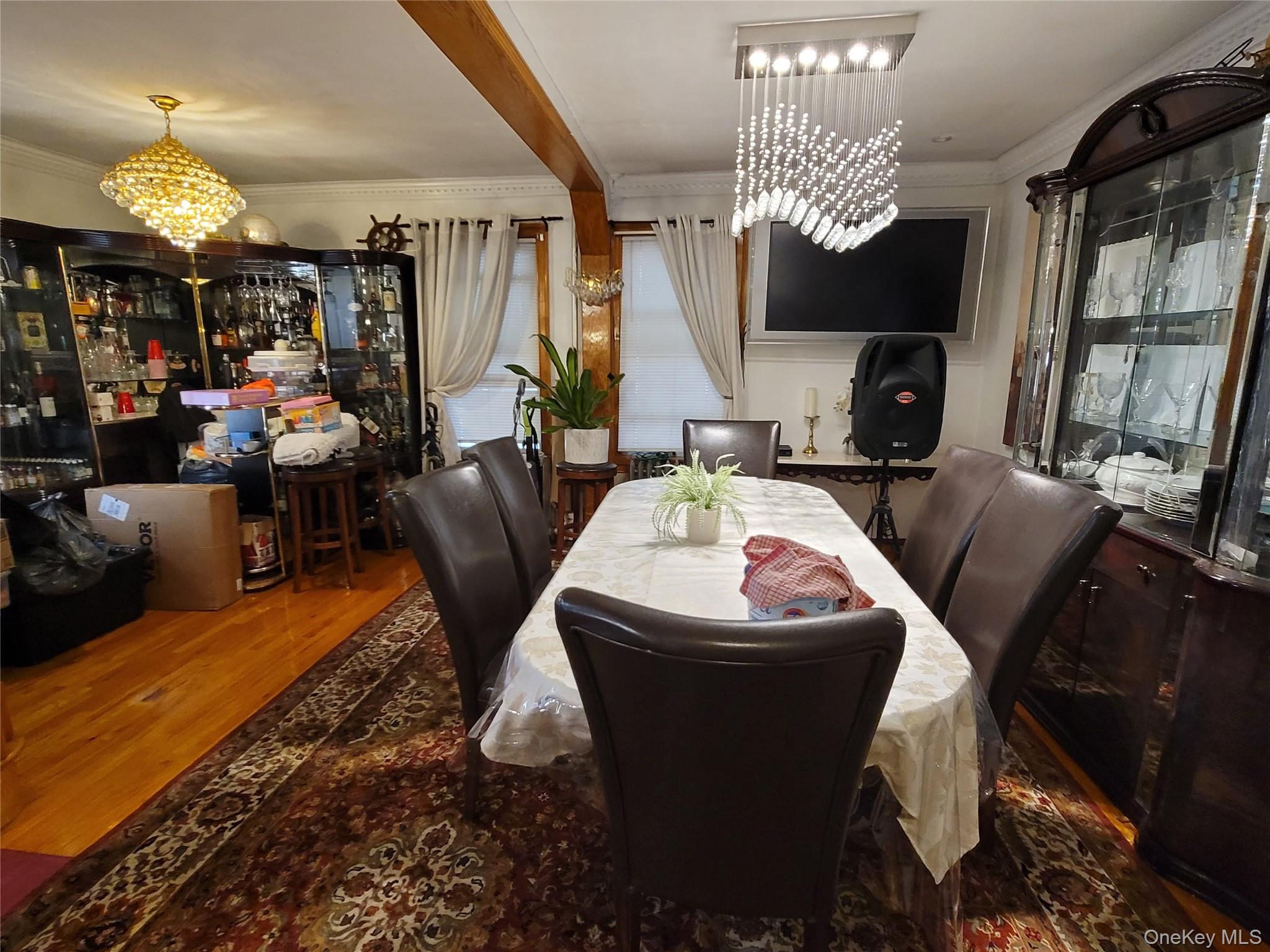 8640 126th Street, Richmond Hill, NY 11418