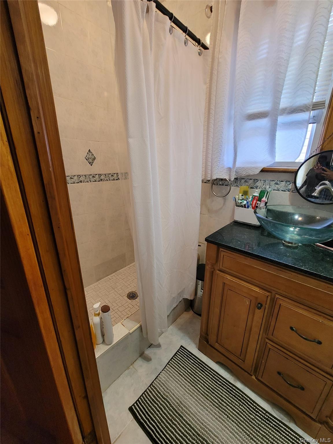 8640 126th Street, Richmond Hill, NY 11418