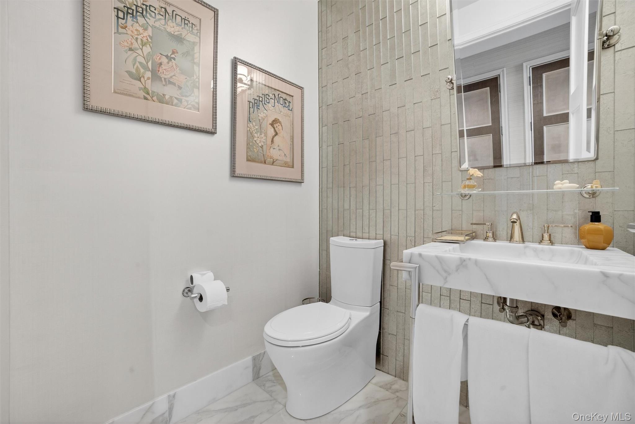 5 Renaissance Square # PH9E, White Plains, NY 10601