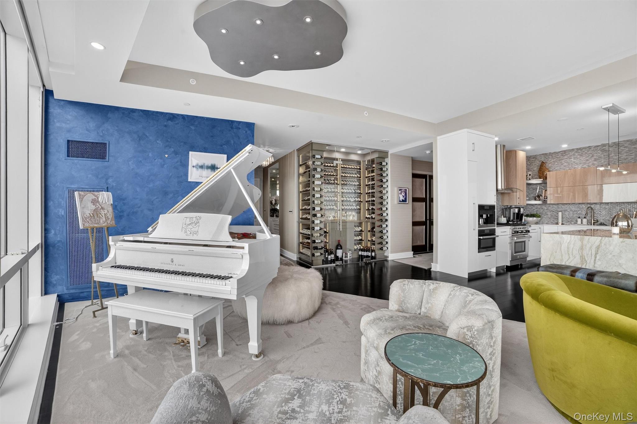 5 Renaissance Square # PH9E, White Plains, NY 10601