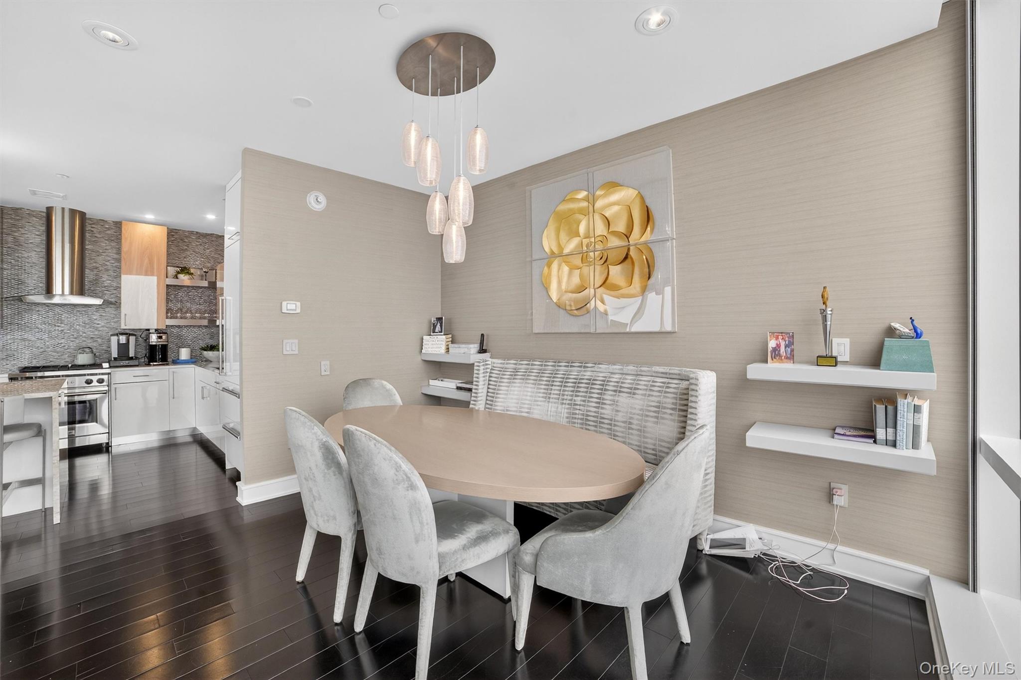 5 Renaissance Square # PH9E, White Plains, NY 10601