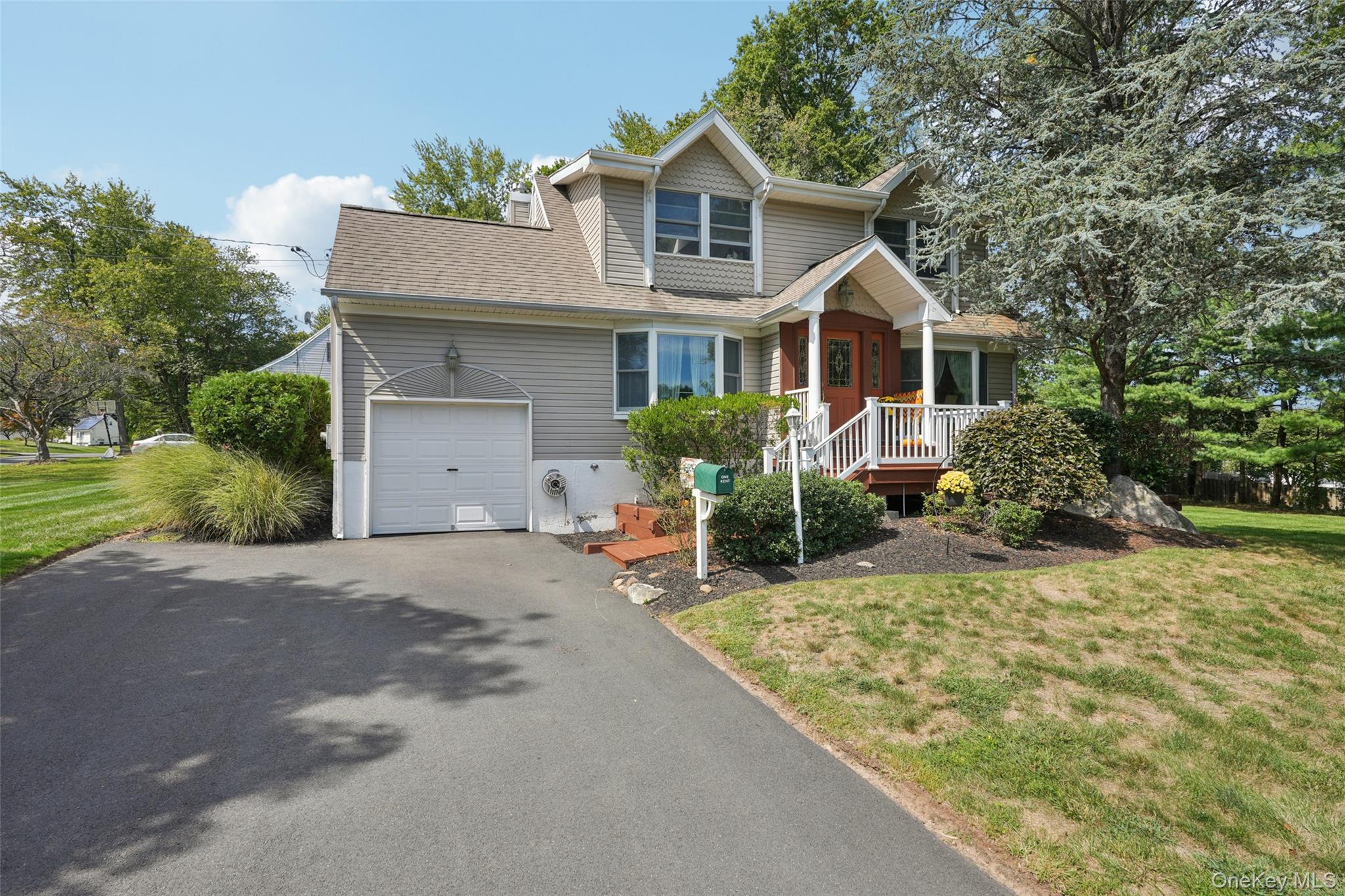 1 Kent Street, New City, NY 10956