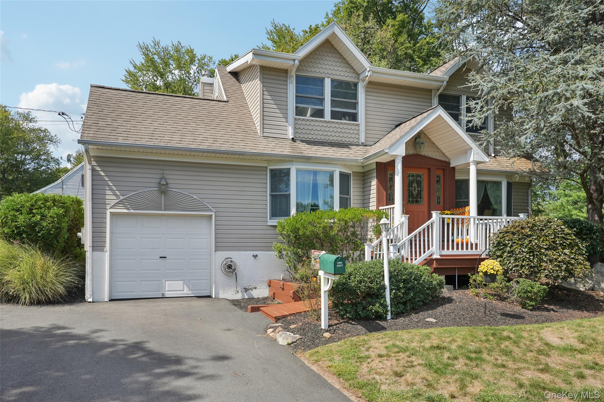 1 Kent Street, New City, NY 10956