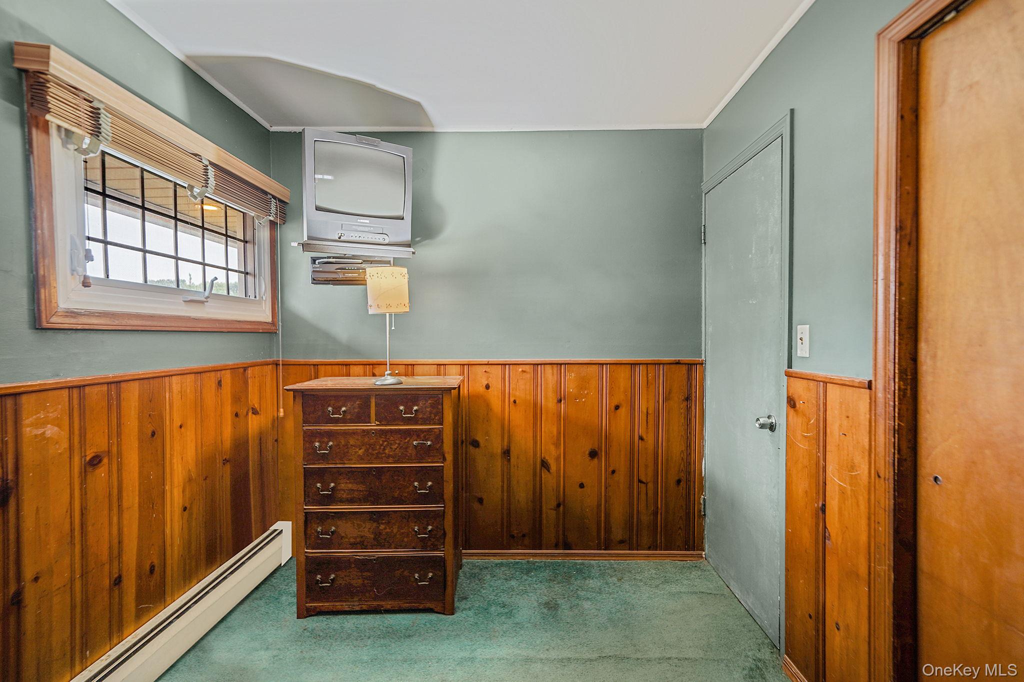 246 Blacksmith Road, Levittown, NY 11756