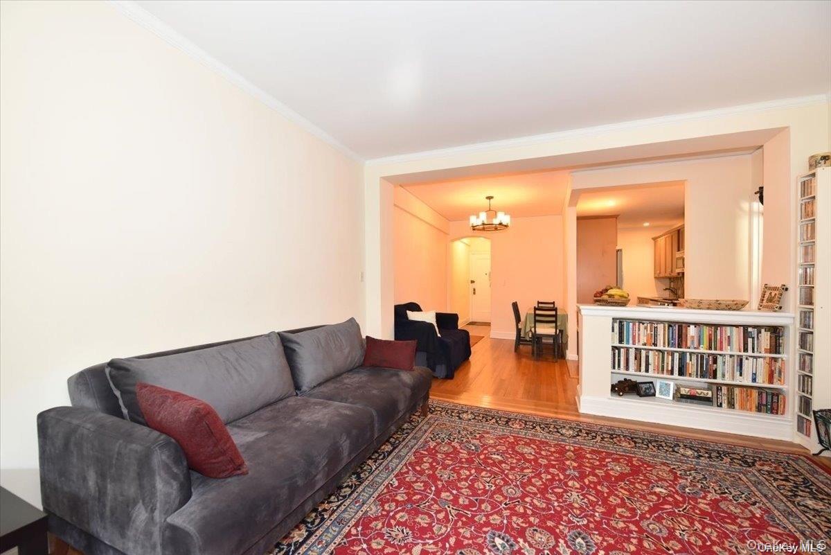 175-06 Devonshire Road # 1J, Jamaica Estates, NY 11432