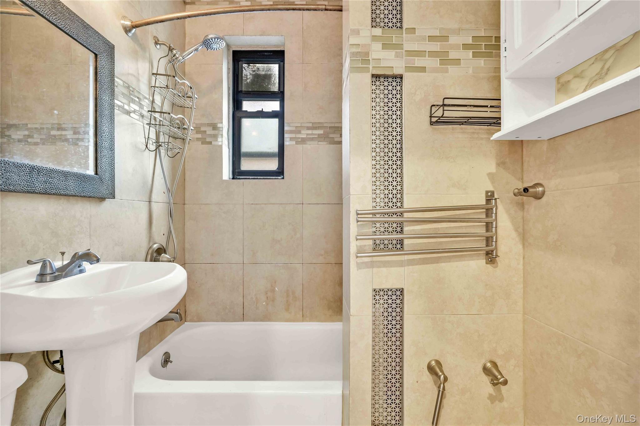 21-28 35th # 2A, Astoria, NY 11105