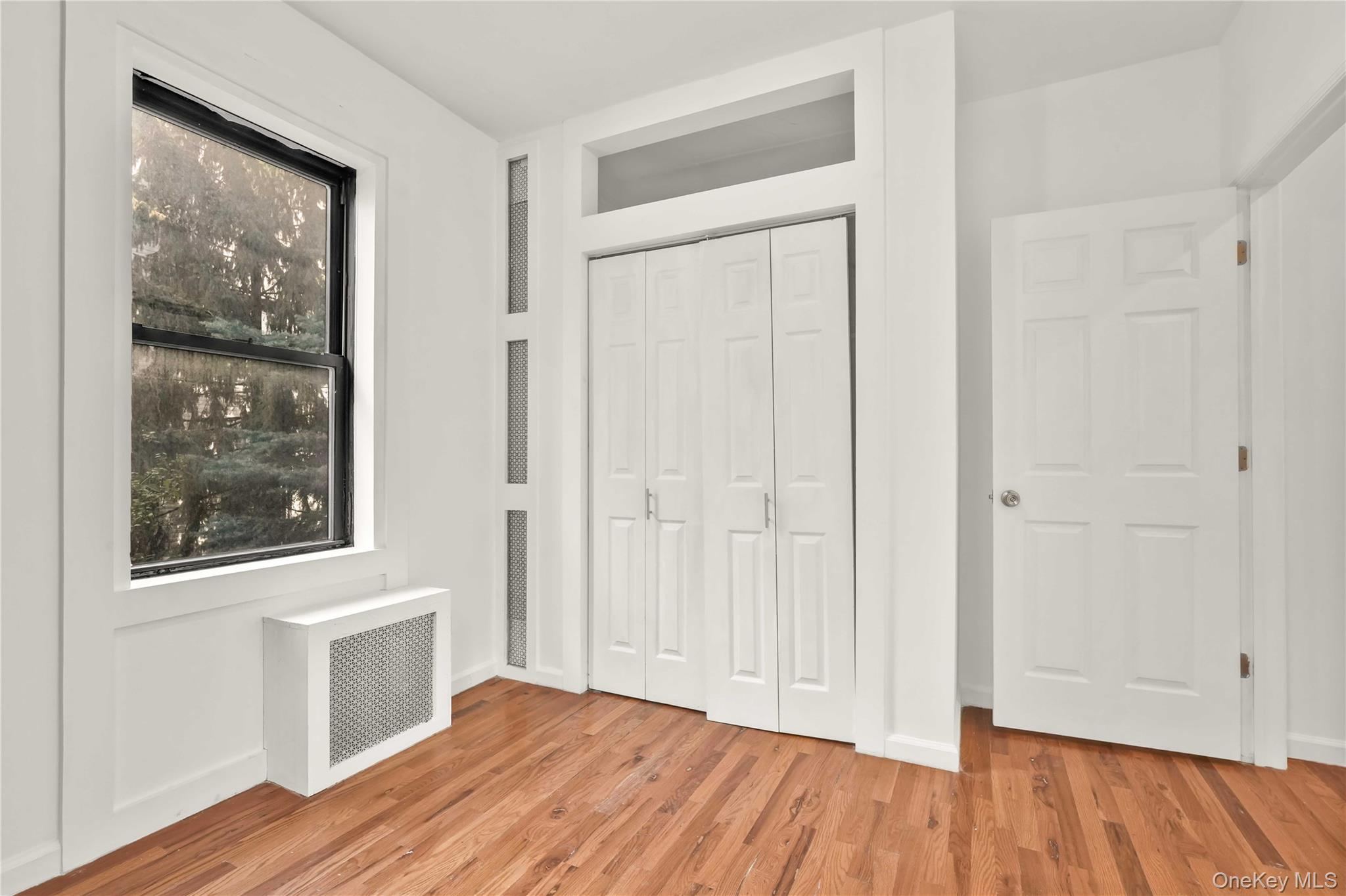 21-28 35th # 2A, Astoria, NY 11105