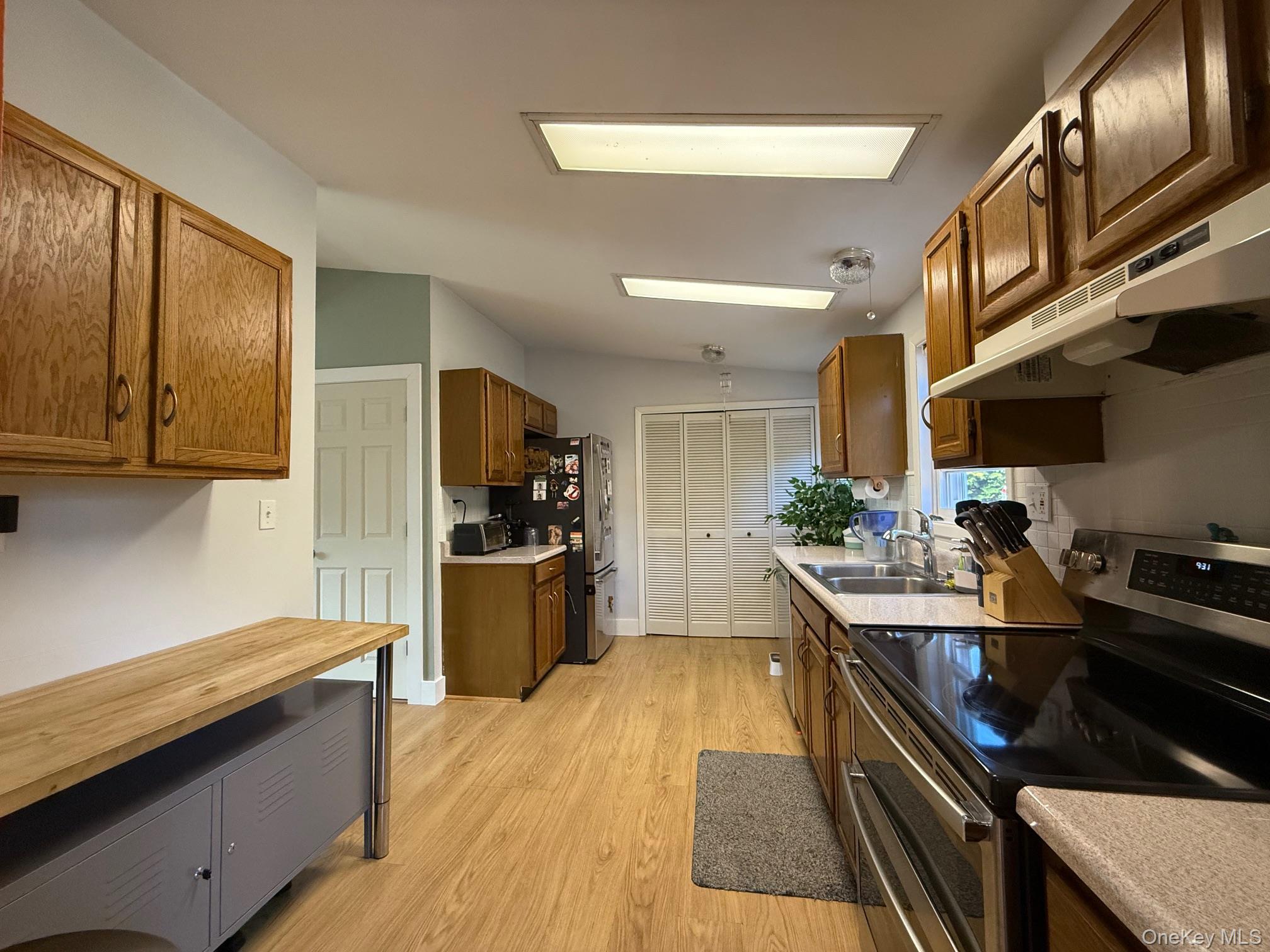 27 Meadow Lane, Millerton, NY 12546