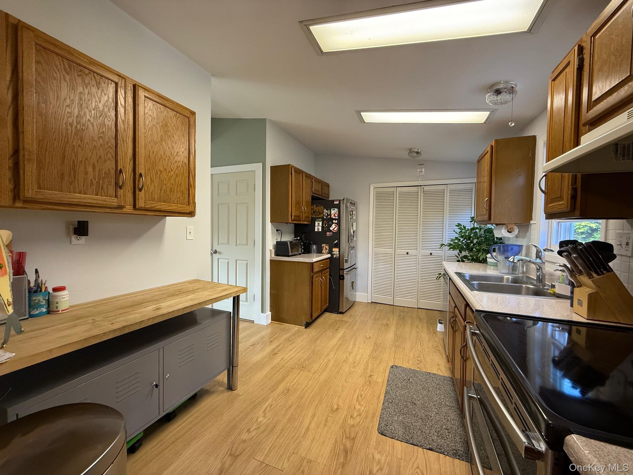 27 Meadow Lane, Millerton, NY 12546