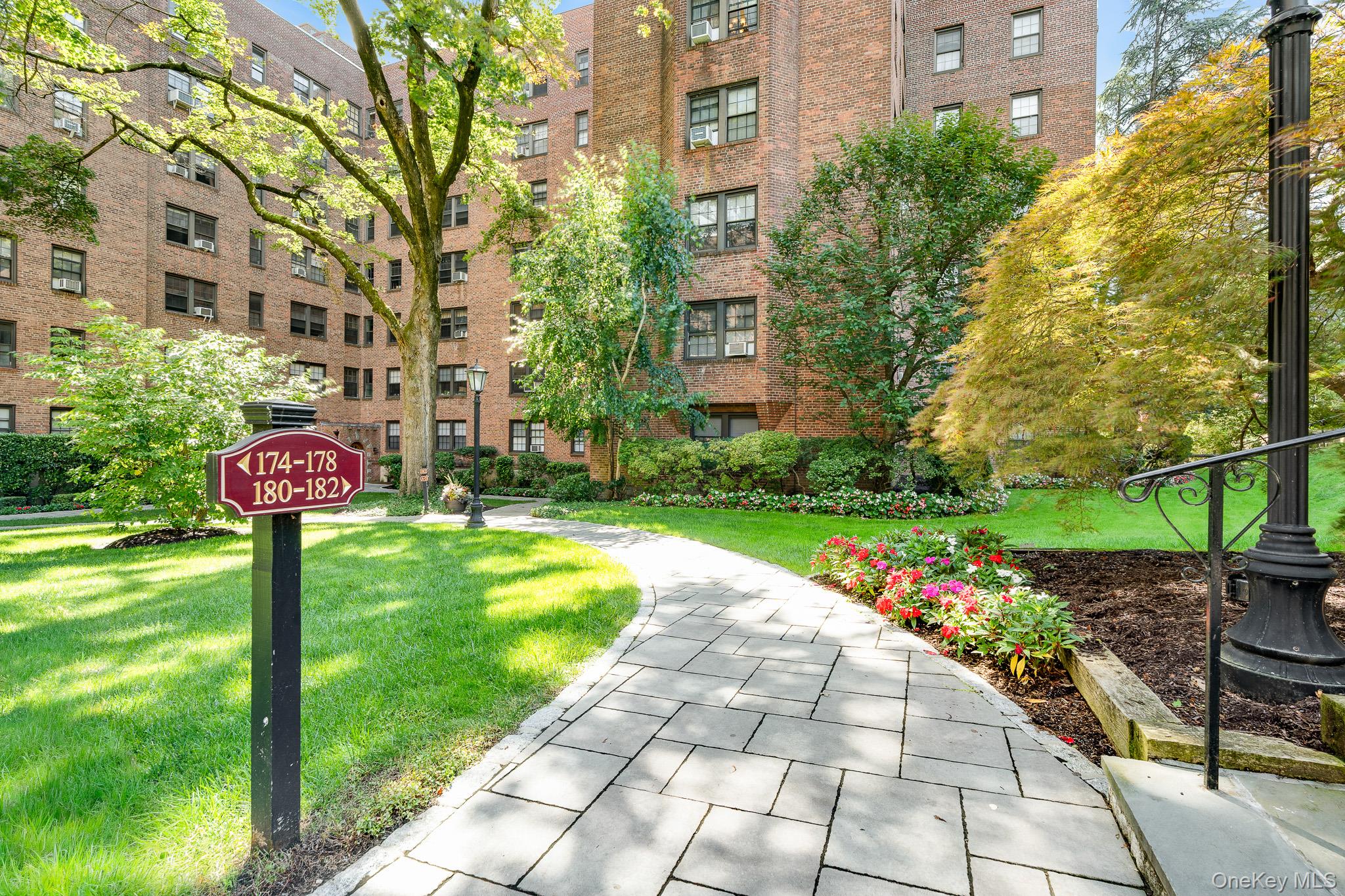 182 Garth Road # 1D, Scarsdale, NY 10583