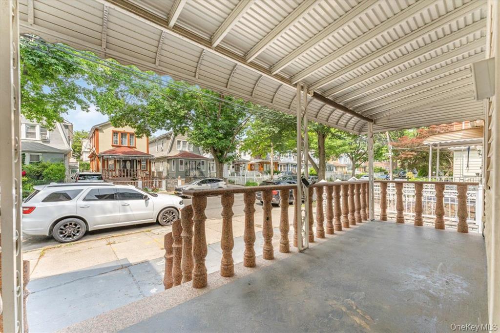 4216 Wickham Avenue, Bronx, NY 10466