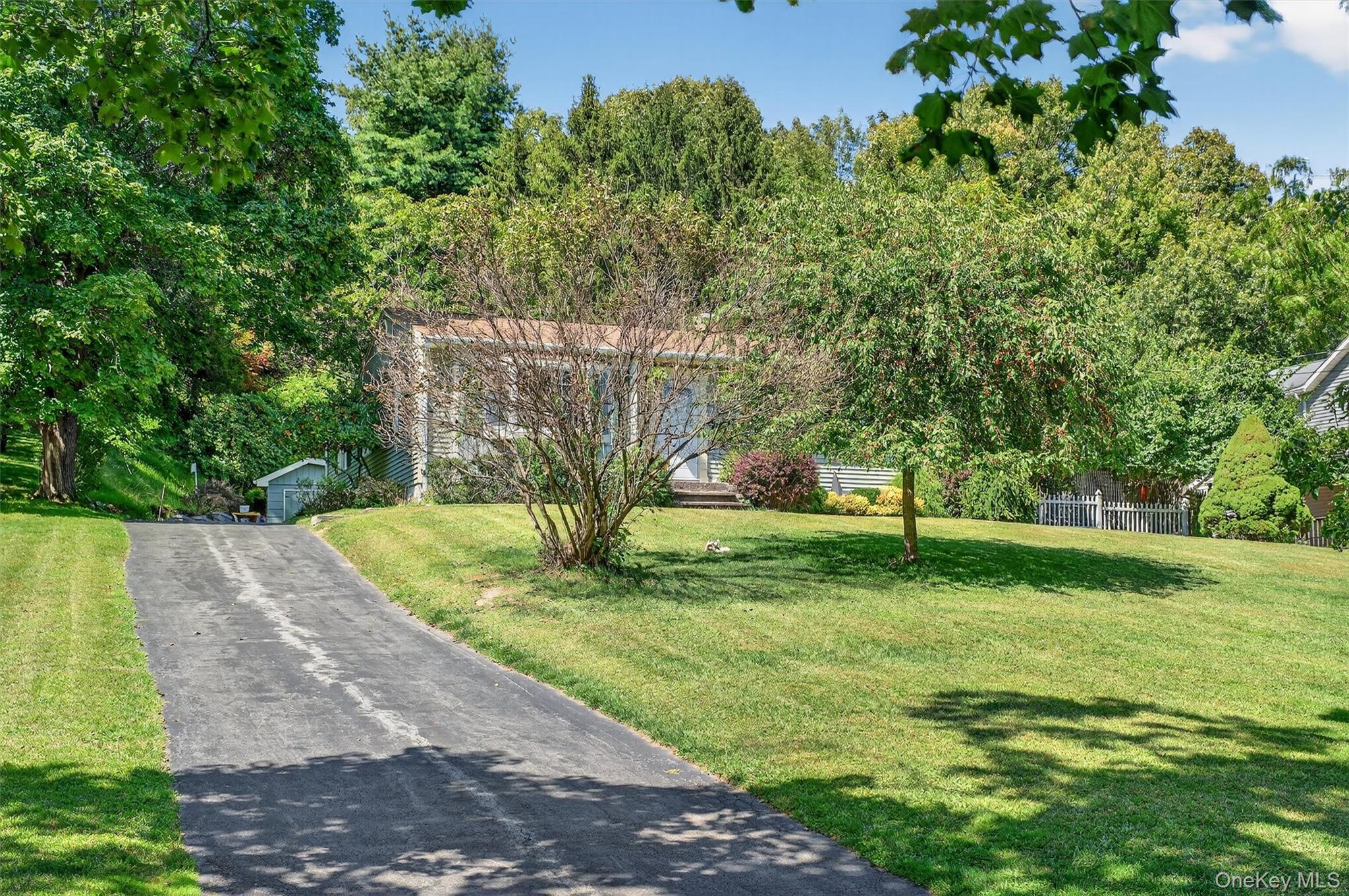 39 Woodside Drive, Warwick, NY 10990