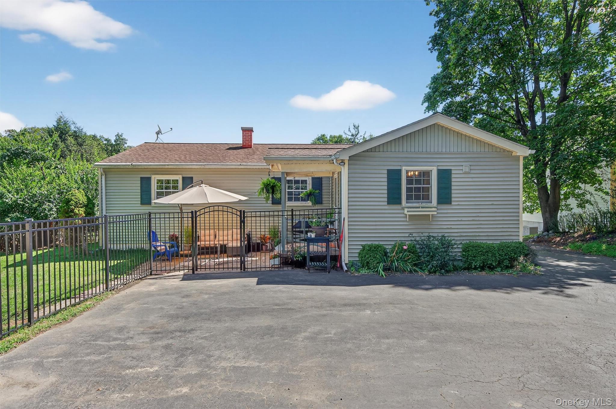 39 Woodside Drive, Warwick, NY 10990