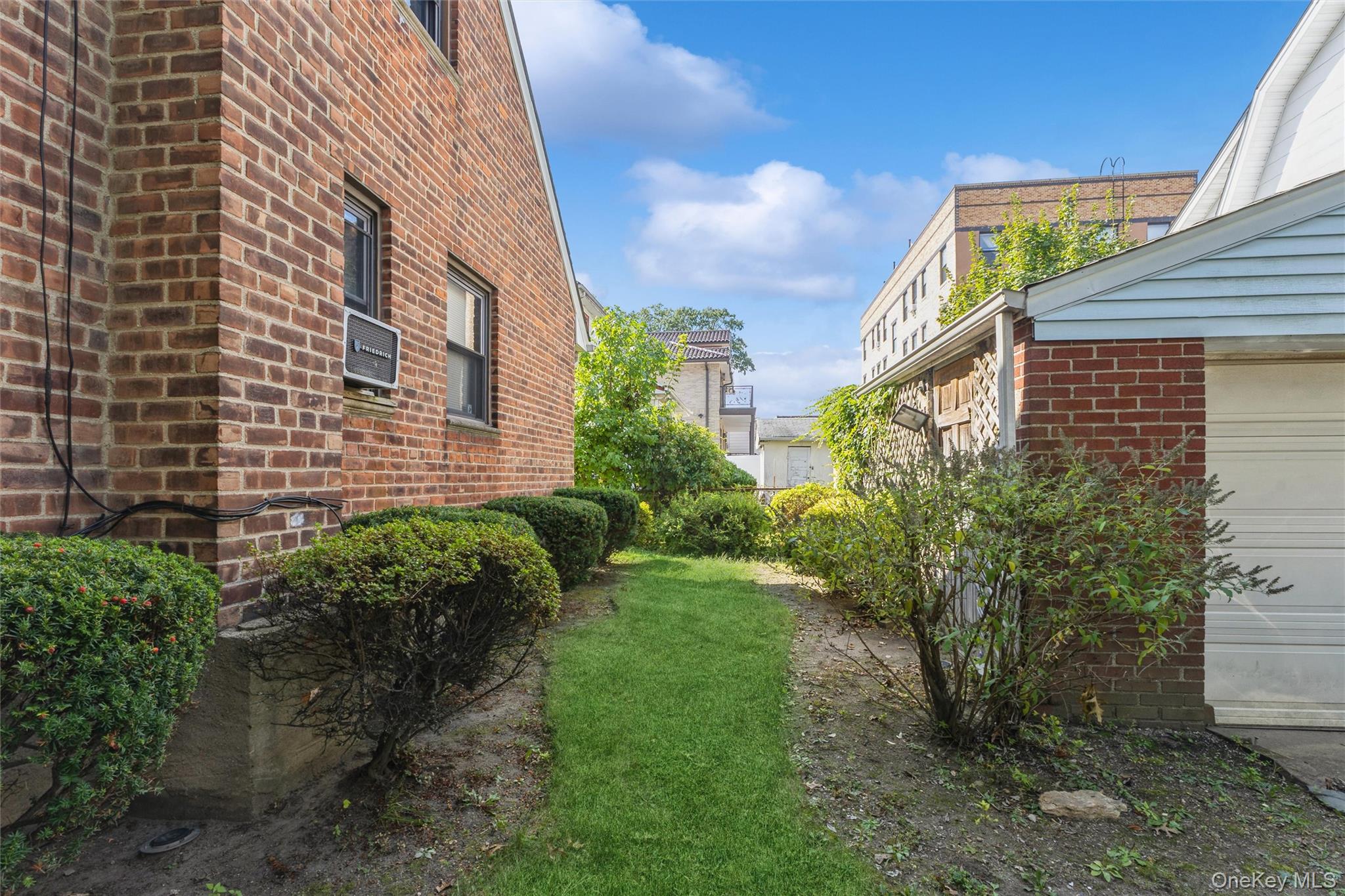 190 17 42nd Avenue, Flushing, NY 11358