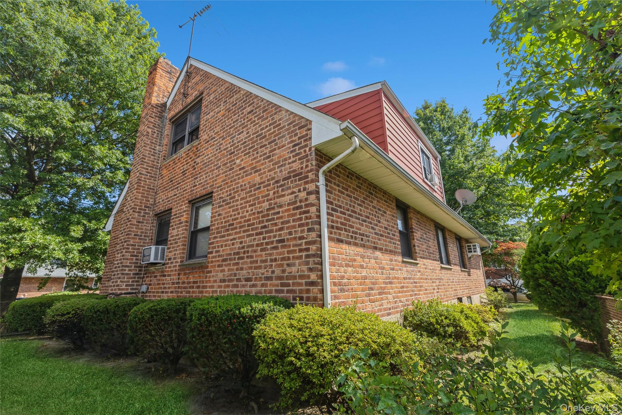 190 17 42nd Avenue, Flushing, NY 11358