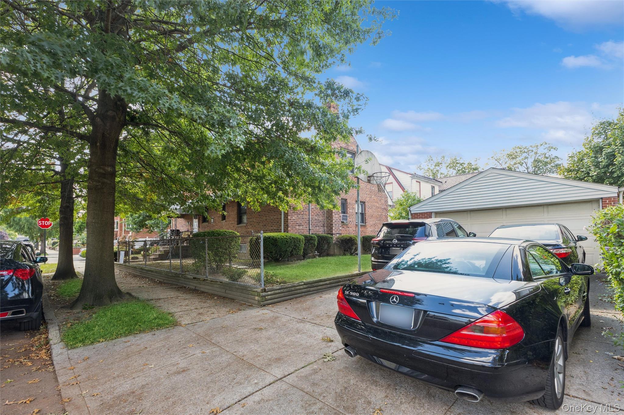 190 17 42nd Avenue, Flushing, NY 11358