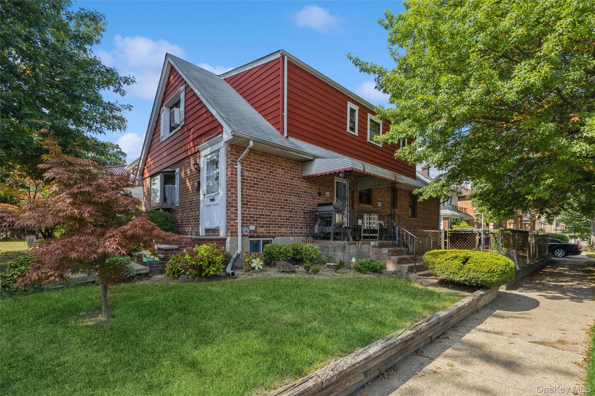 190 17 42nd Avenue, Flushing, NY 11358