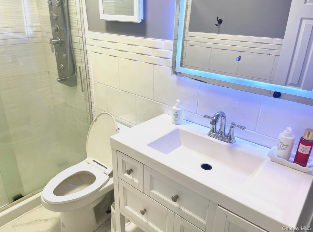 269 E Columbia Street, Hempstead, NY 11550