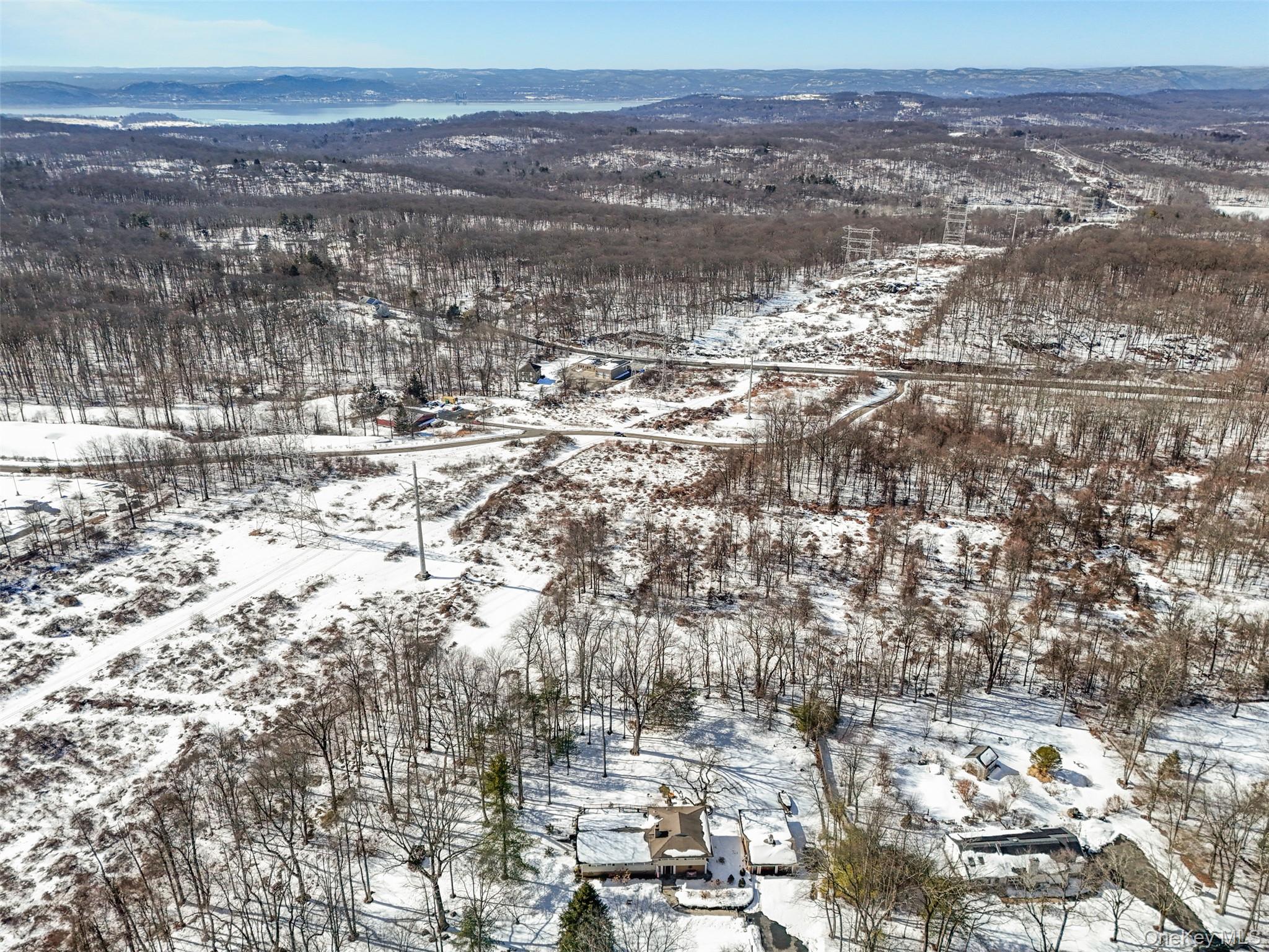 55 Hoags Cross Road, Ossining, NY 10562