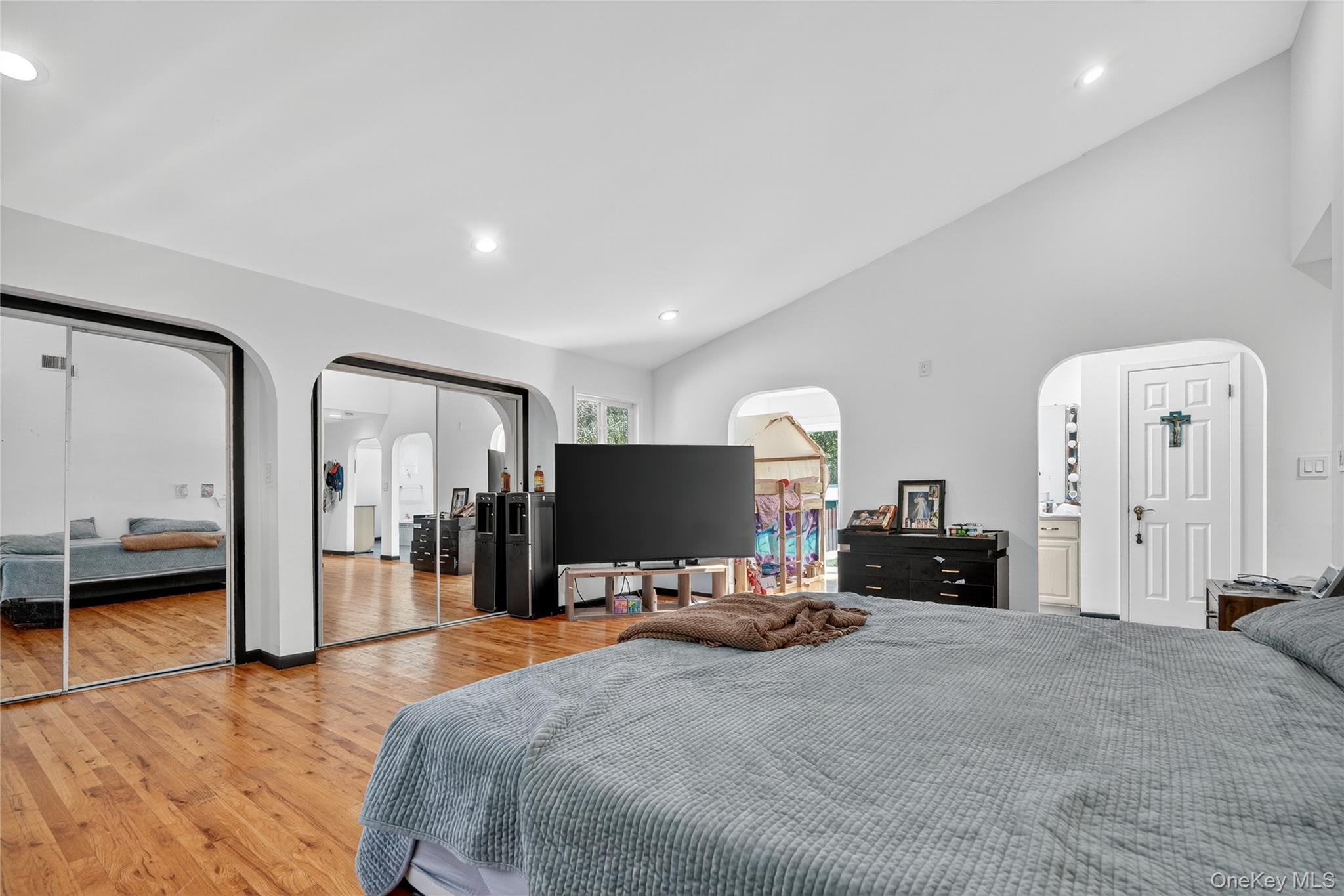 306 S Pascack Road, Nanuet, NY 10954