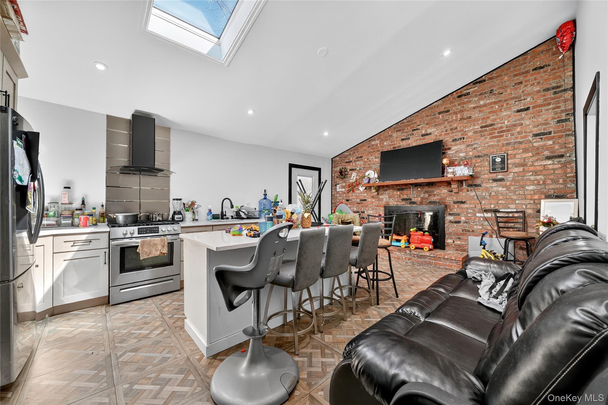 306 S Pascack Road, Nanuet, NY 10954