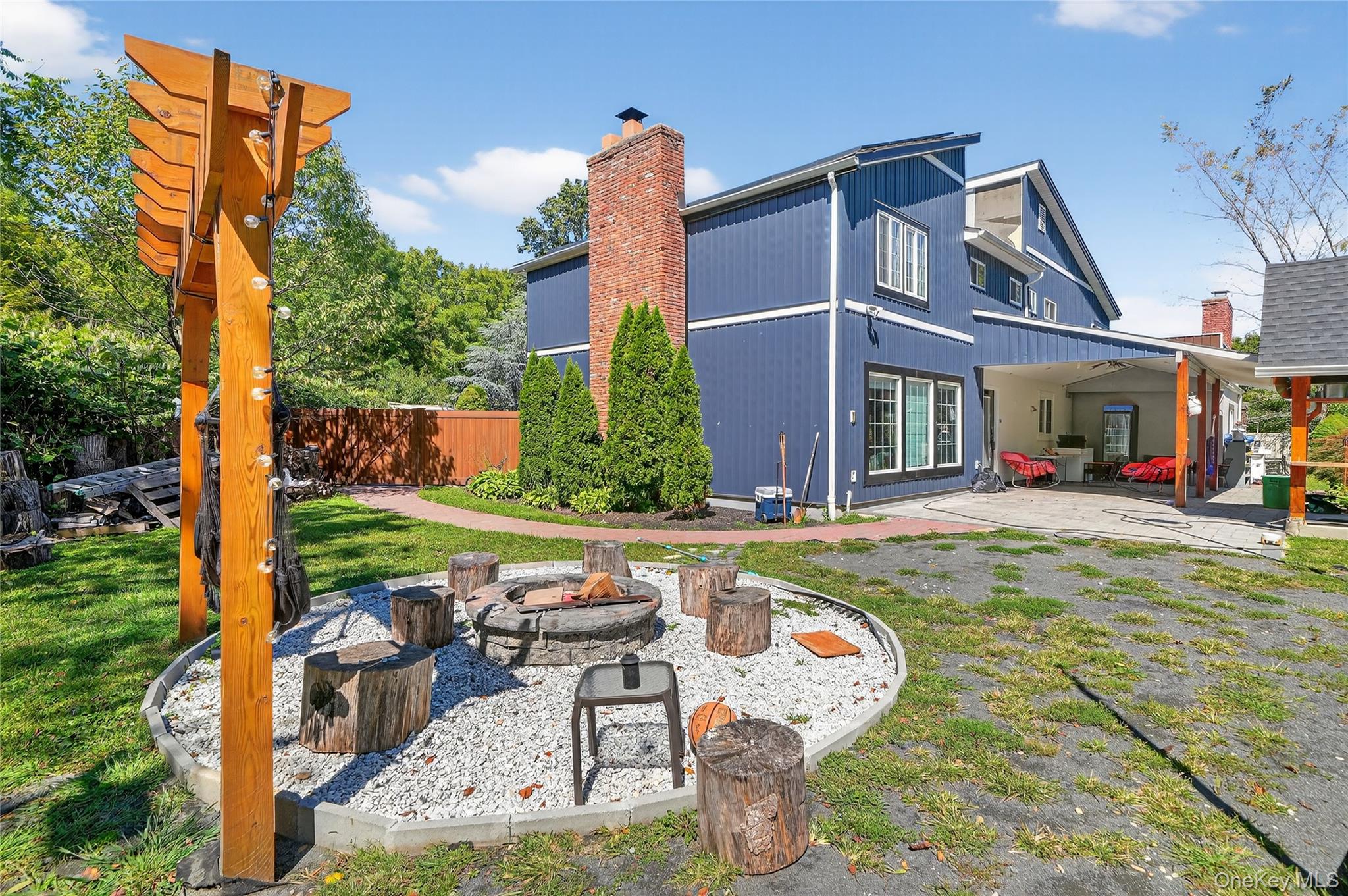 306 S Pascack Road, Nanuet, NY 10954