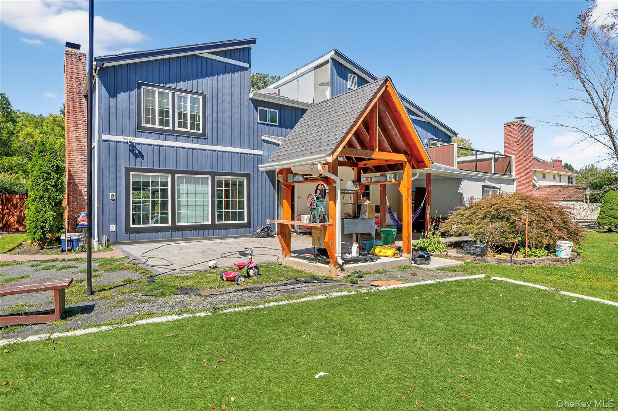 306 S Pascack Road, Nanuet, NY 10954