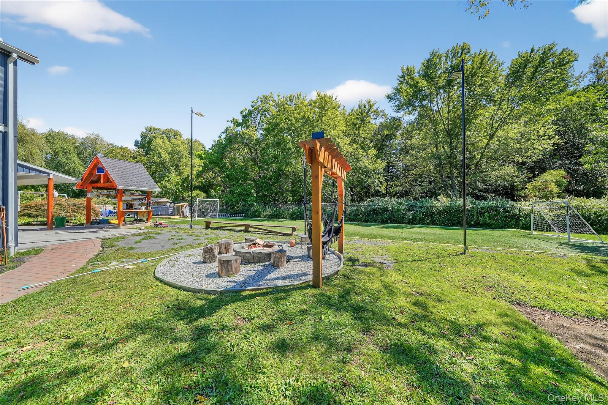 306 S Pascack Road, Nanuet, NY 10954