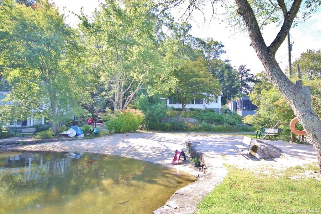 78 Dunderberg Road, Putnam Valley, NY 10579