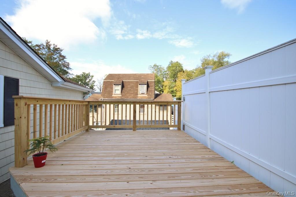 78 Dunderberg Road, Putnam Valley, NY 10579