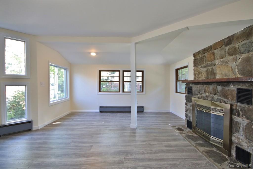 78 Dunderberg Road, Putnam Valley, NY 10579